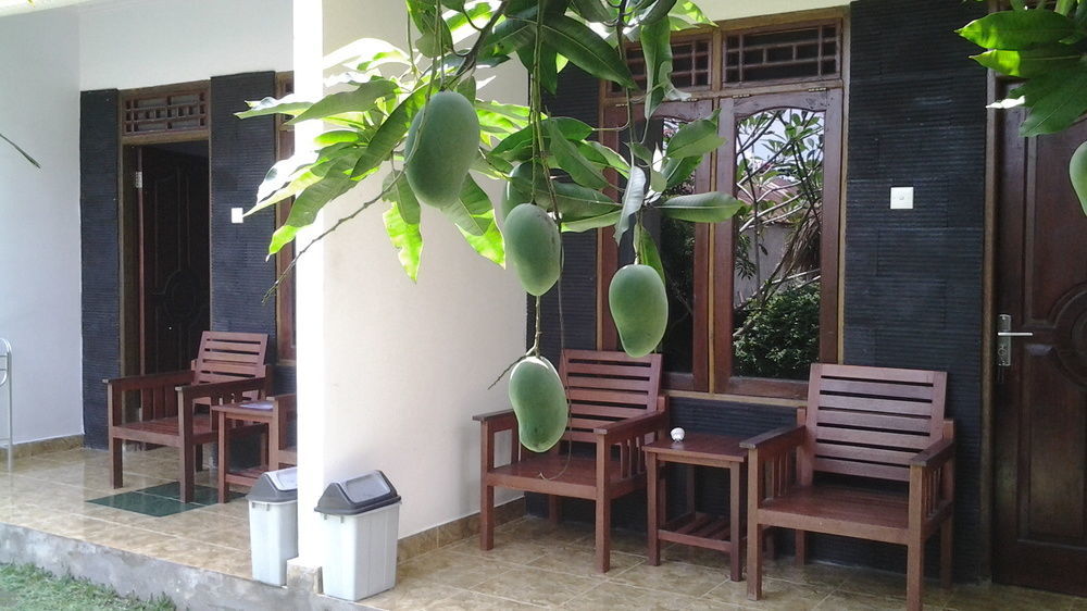 Mangsit Family Garden Homestay מראה חיצוני תמונה