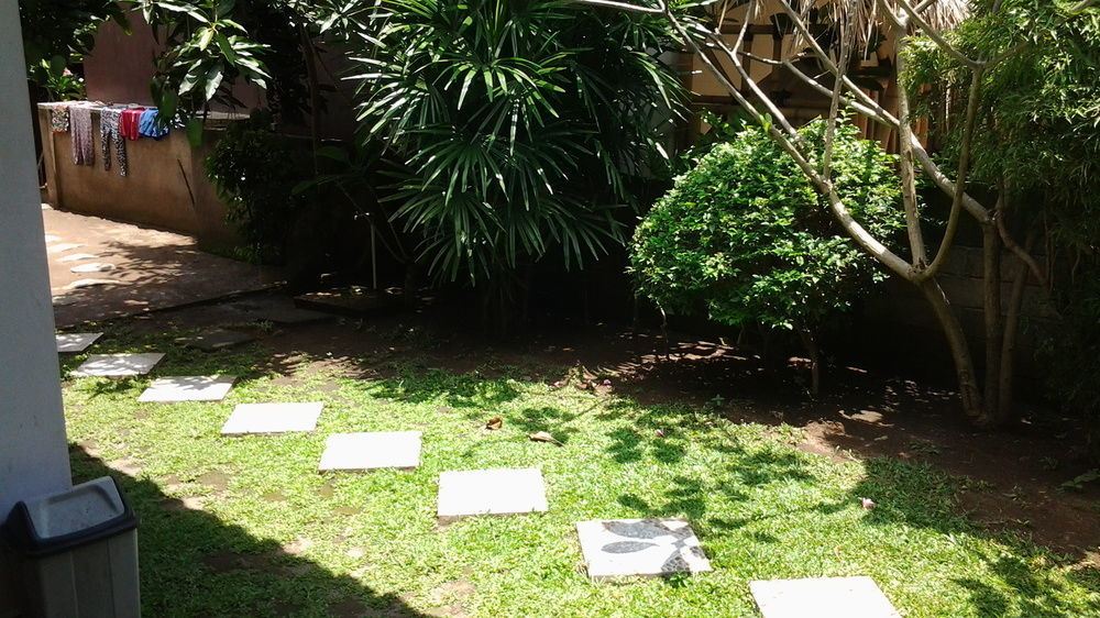 Mangsit Family Garden Homestay מראה חיצוני תמונה