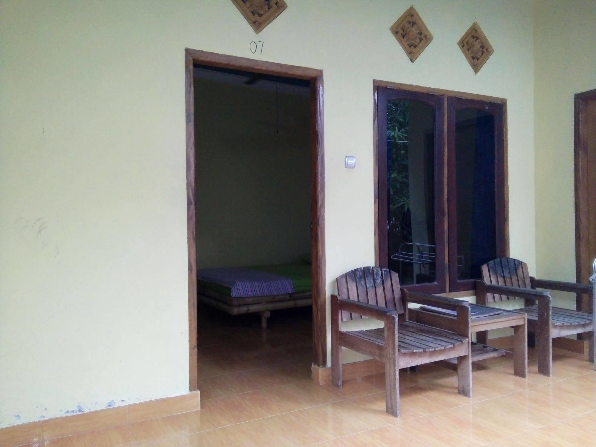 Mangsit Family Garden Homestay מראה חיצוני תמונה