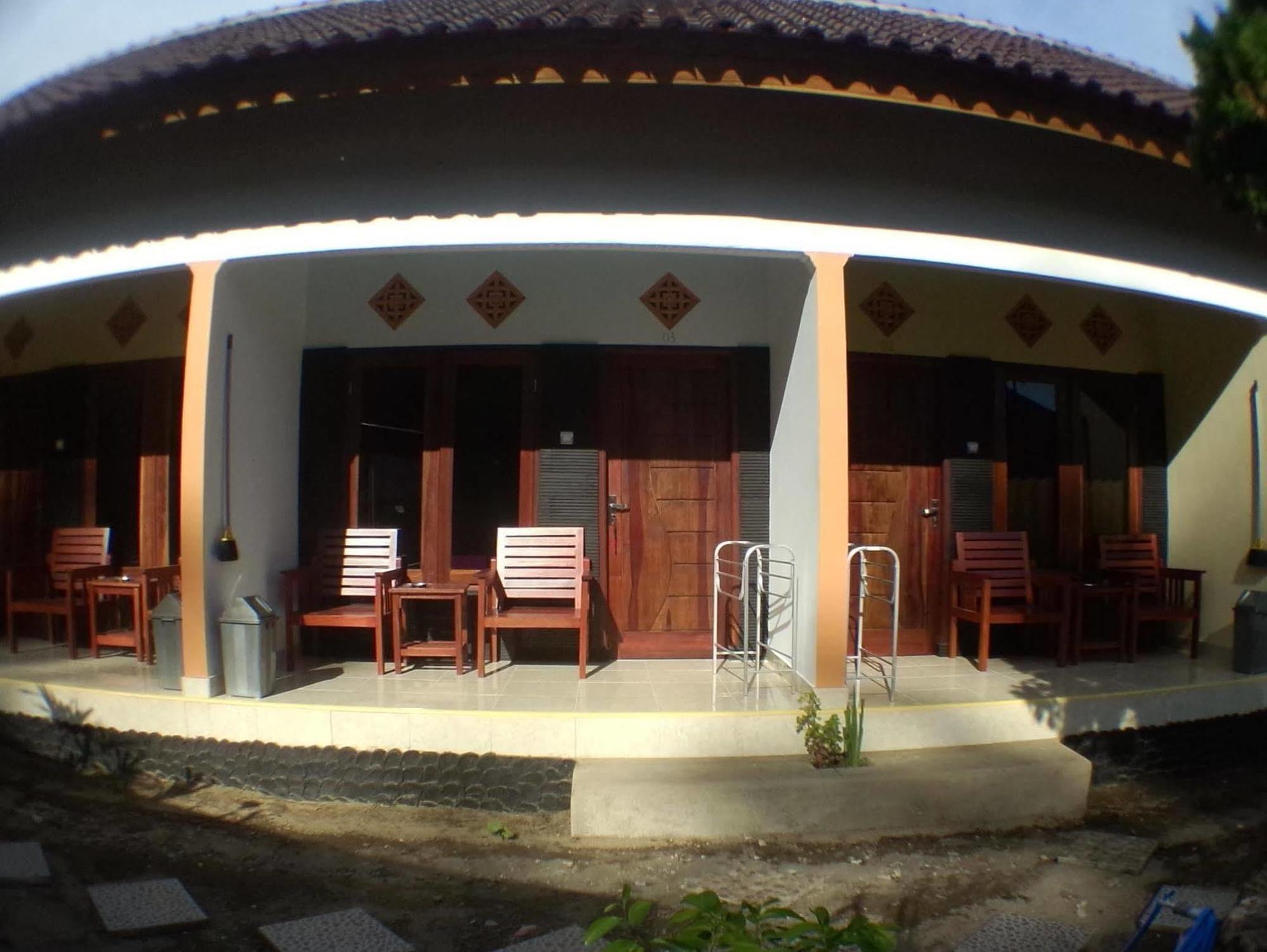 Mangsit Family Garden Homestay מראה חיצוני תמונה