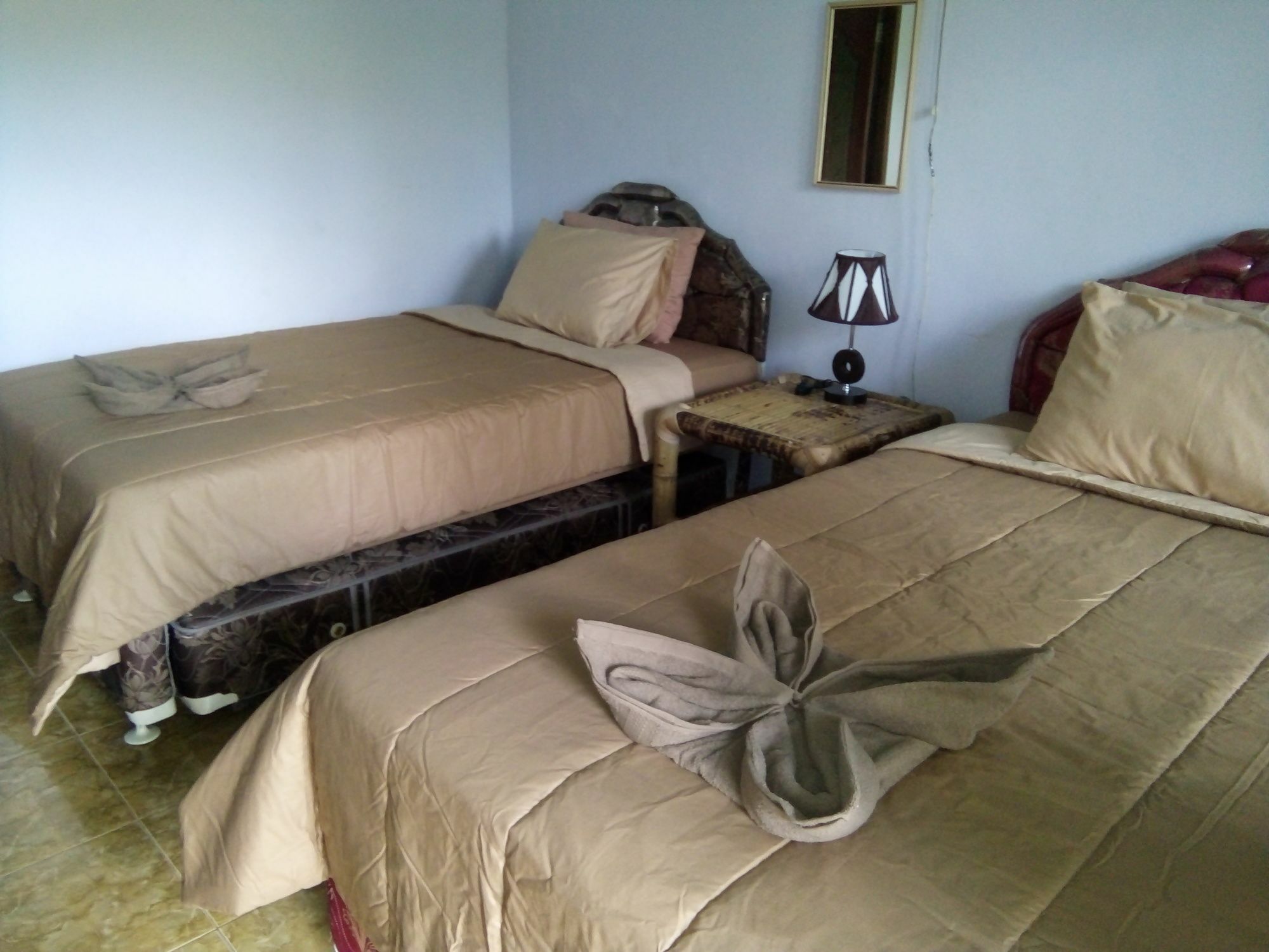 Mangsit Family Garden Homestay מראה חיצוני תמונה